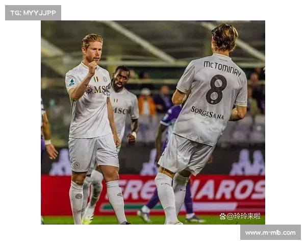 那不勒斯3-2险胜热那亚,霍伊伦终场点球绝杀十人应战逆转 那不勒斯3-2险胜热那亚,霍伊伦终场点球绝杀十人应战逆转