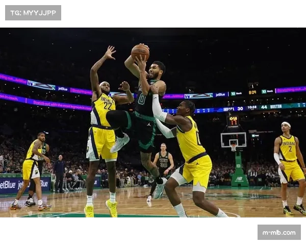 魔术对阵步行者，顶级防守大队与最快进攻球队的体系碰撞。